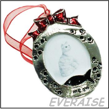 OVAL SHAPE PHOTO FRAME