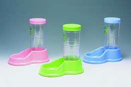 Kitty & doggy feeder for pet