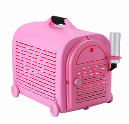  Pet carrier with drinker & feeder 