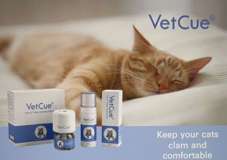 Vetcue Feline calming (Pheromones) Spray and Diffuser 