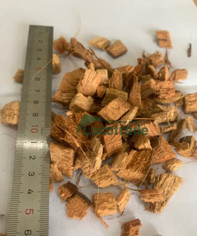 Coco husk chip in loose form 